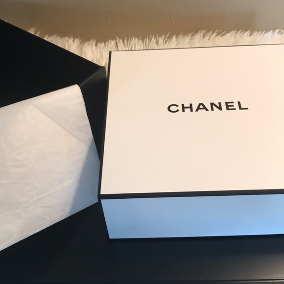 ❤️ Chanel gift box keepsake box - Picture 2 of 5